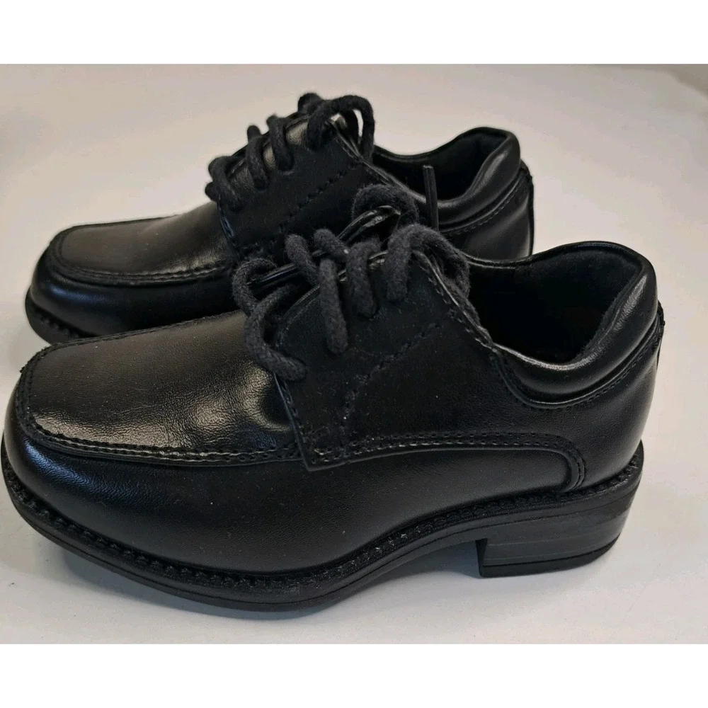 Toddler Boys 3 Pair Boots / Shoes Size 4 and 5  Wonder‎ Nation & Robert David